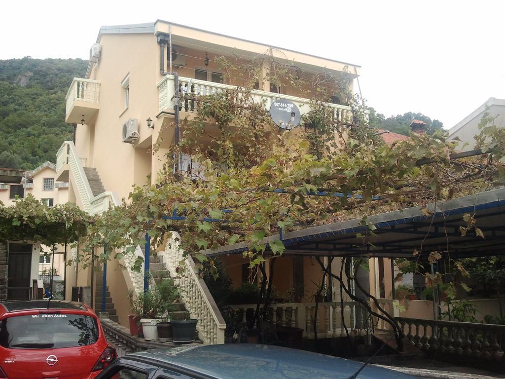 Radovic Apartments Budva Quarto foto